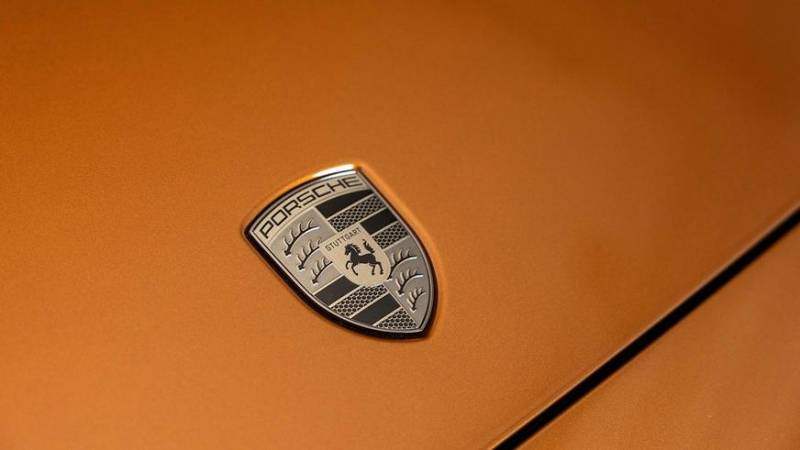 Представлен новый Porsche Panamera: хитрая подвеска и гибриды