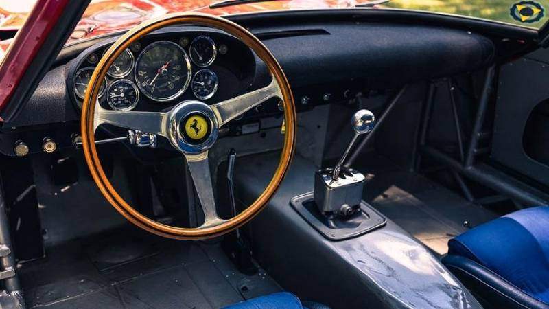 Старый Ferrari поставил новый аукционный рекорд
