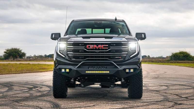 Hennessey сделала пикапы от Chevrolet и GMC мощнее и внедорожнее