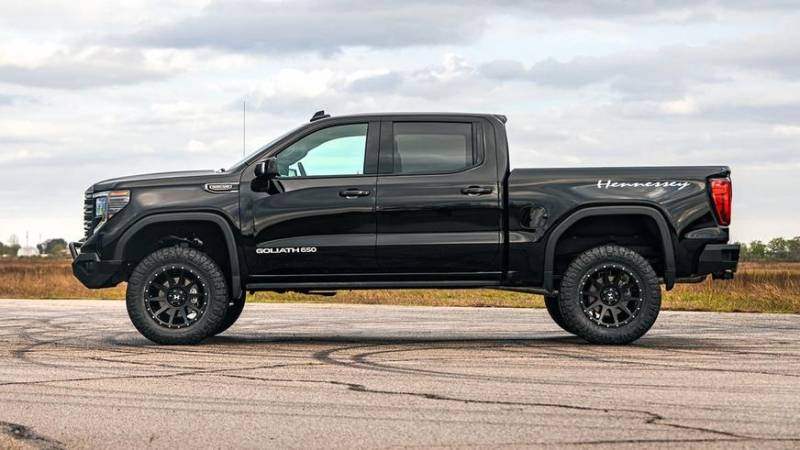 Hennessey сделала пикапы от Chevrolet и GMC мощнее и внедорожнее