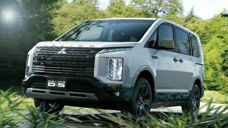 Mitsubishi Delica получила «зимнюю» спецверсию Chamonix