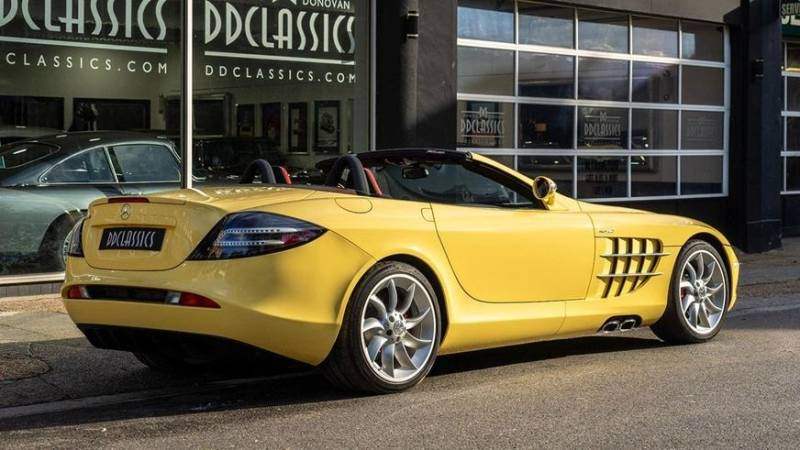 На продажу выставили уникальный Mercedes-Benz SLR McLaren. Он жёлтый!