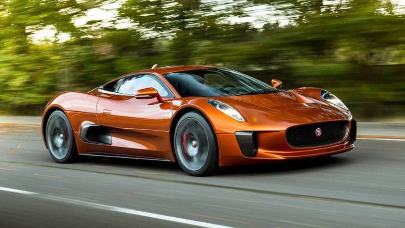 Редчайший Jaguar из фильма о Джеймсе Бонде выпустят на дороги