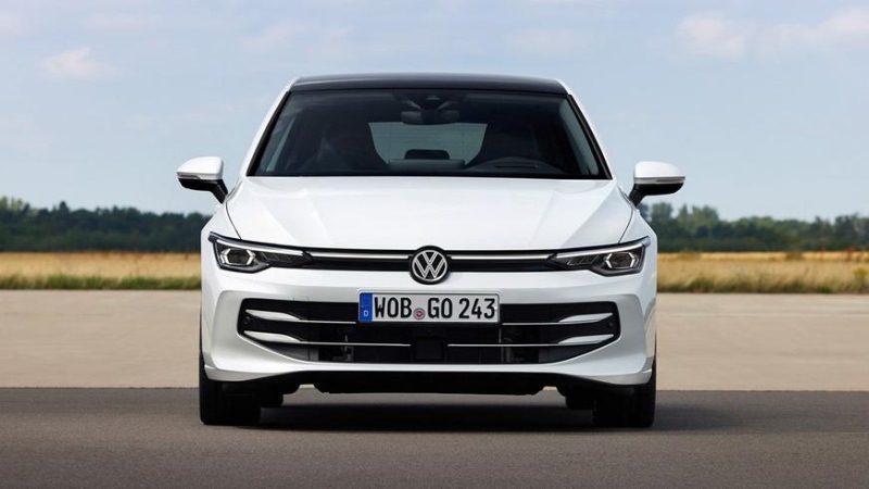 Volkswagen Golf обновился: он теперь 8.5