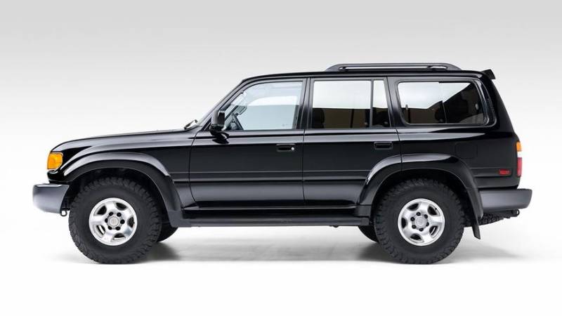 Почти 100 тысяч долларов отдали в США за Toyota Land Cruiser 80