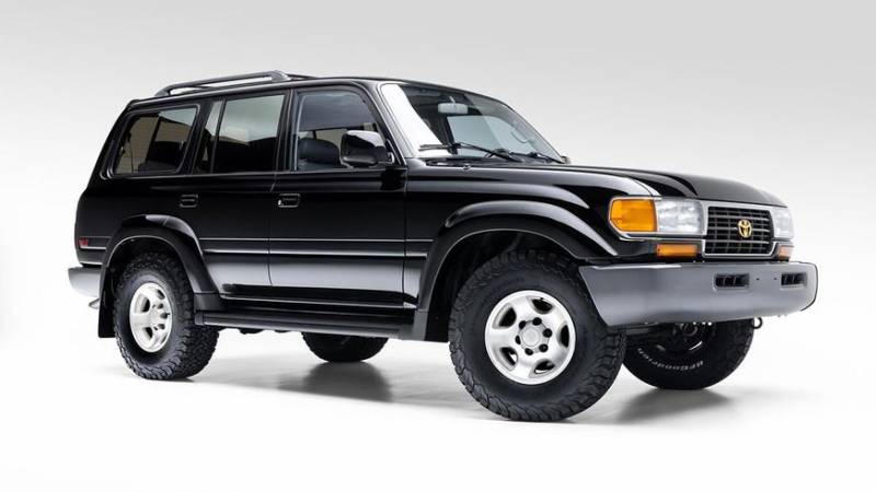 Почти 100 тысяч долларов отдали в США за Toyota Land Cruiser 80