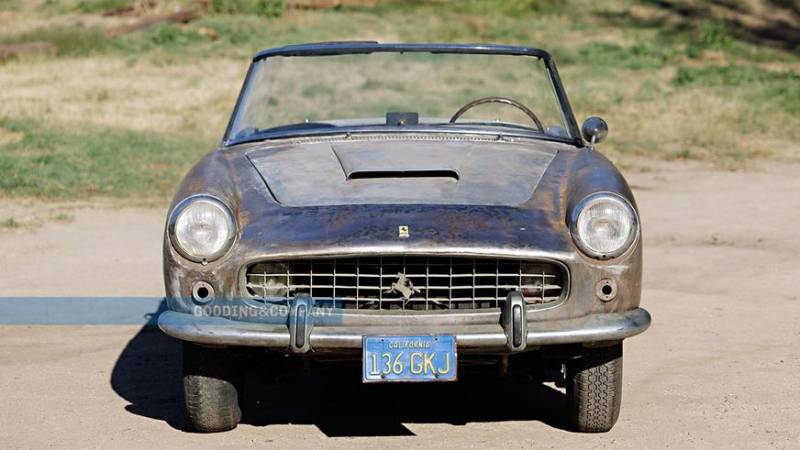 Ободранную Ferrari из 1960-х оценили в 1.3 миллиона долларов
