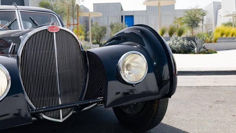 С молотка уйдёт самый загадочный Bugatti, но это копия