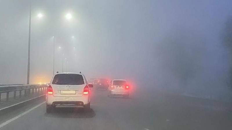 Туман похож на обман. Как управлять авто в условиях плохой видимости