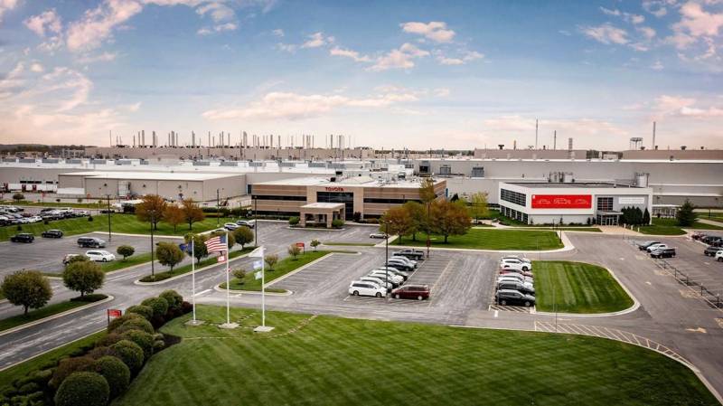 Honda и Toyota инвестируют в выпуск электрокаров в Северной Америке
