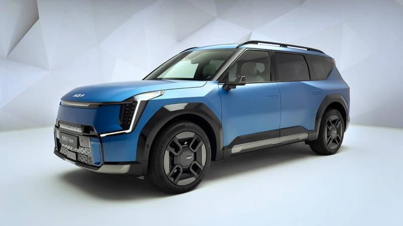 Сколько стоит Kia EV9 в Казахстане