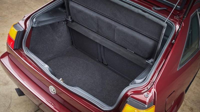 В США на торгах появился Volkswagen Corrado с небольшим пробегом