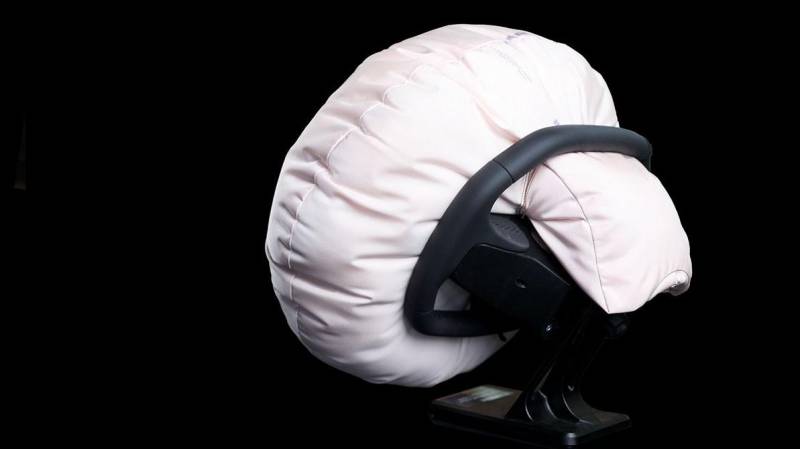 Подушку безопасности в руле могут убрать ради нового дисплея