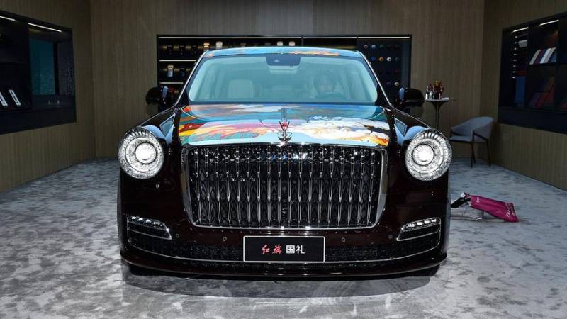 У Hongqi появился лимузин за миллион долларов