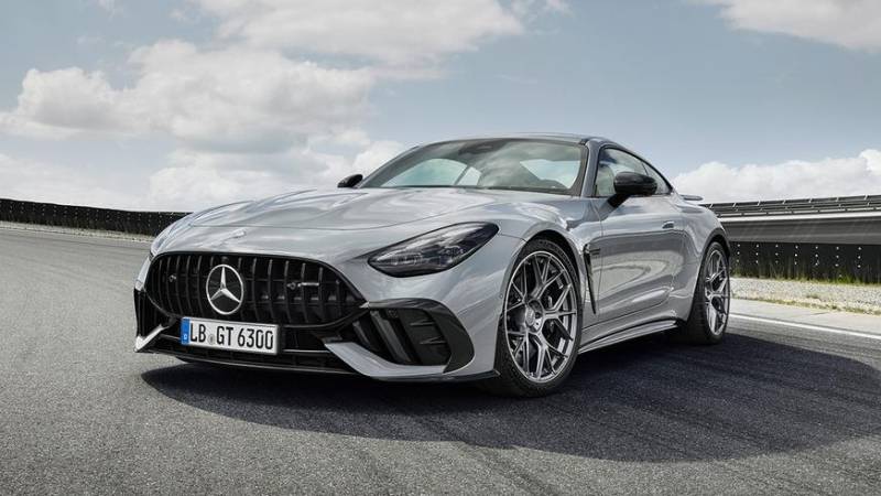 У Mercedes-AMG GT 63 появилась версия Pro