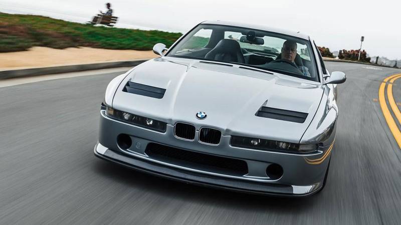 BMW 8-й серии с карбоновым кузовом и V10 от M5