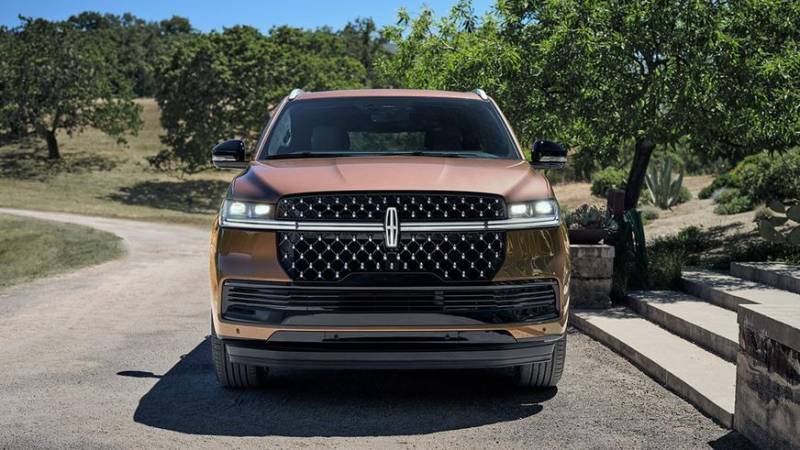 Дебютировало пятое поколение Lincoln Navigator