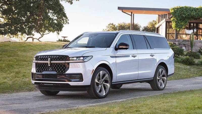 Дебютировало пятое поколение Lincoln Navigator