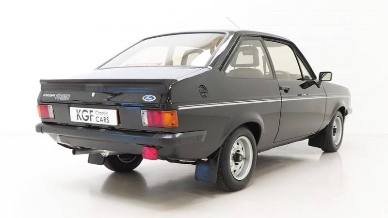 Ford Escort RS2000 превратился в капсулу времени из-за страха угона