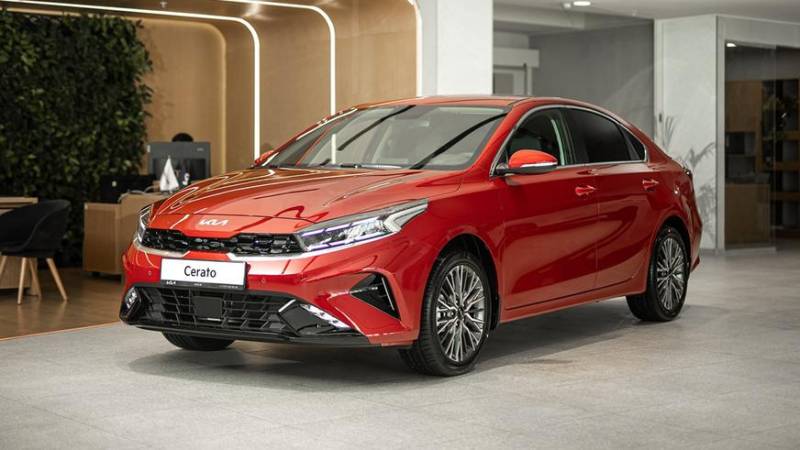 Какие седаны самые продаваемые в 2024 году? И почему не Camry?