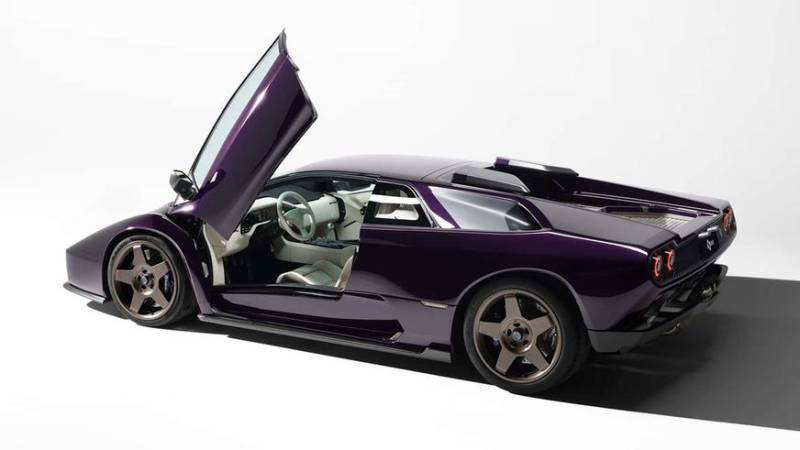 Lamborghini Diablo превратили в рестомод