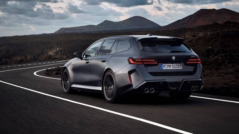 Новый BMW M5 получил версию Touring