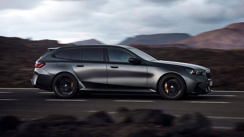 Новый BMW M5 получил версию Touring