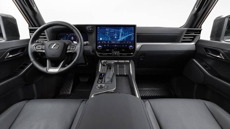 Новый Lexus GX сменил прежний в Казахстане. За сколько его продают?