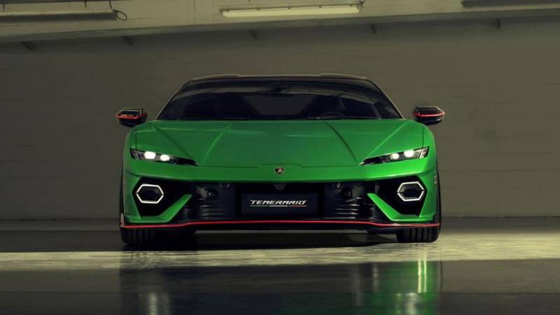 Преемник Lamborghini Huracan представлен официально. Это гибрид Temerario