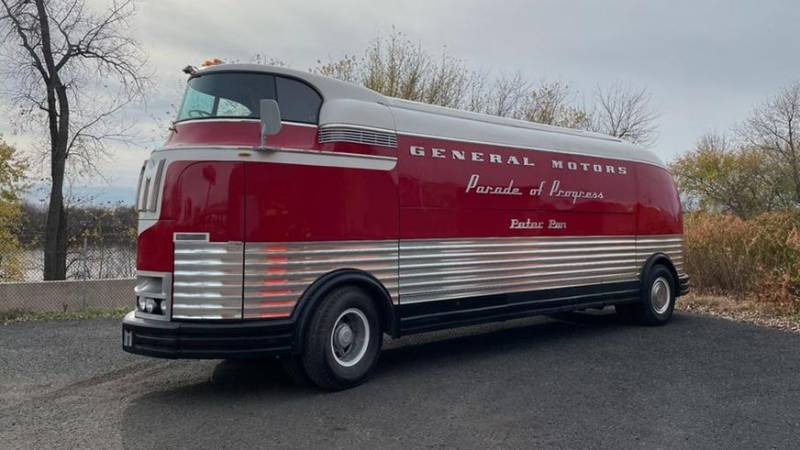 Раритетный GM Futurliner появился в продаже