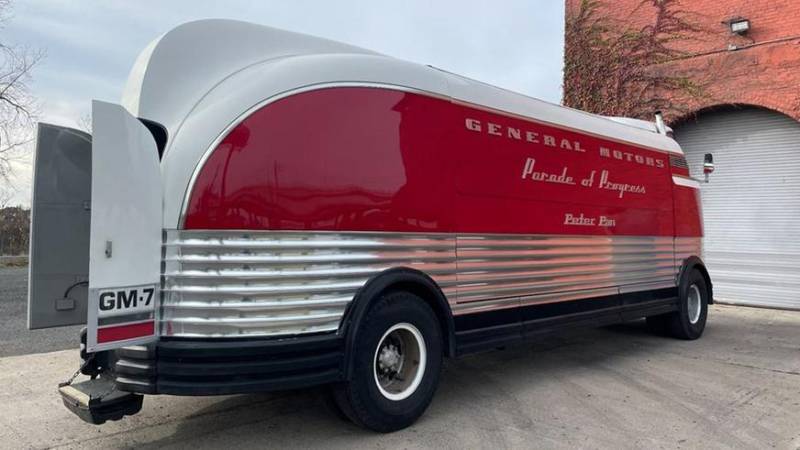 Раритетный GM Futurliner появился в продаже