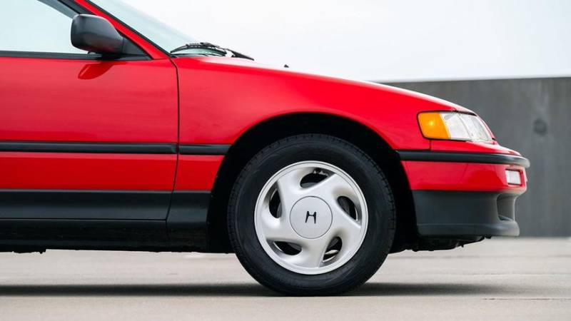 В США нашли и выставили на продажу Honda CRX c небольшим пробегом