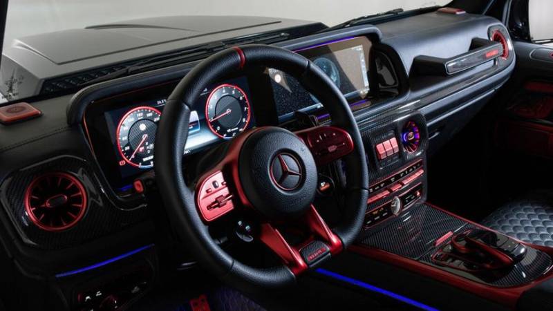 Brabus выставил на продажу 900-сильный пикап на базе «Гелендвагена»