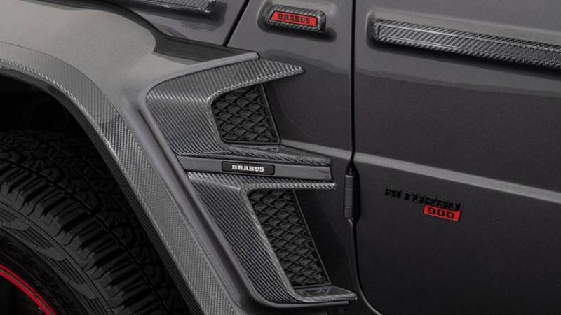 Brabus выставил на продажу 900-сильный пикап на базе «Гелендвагена»