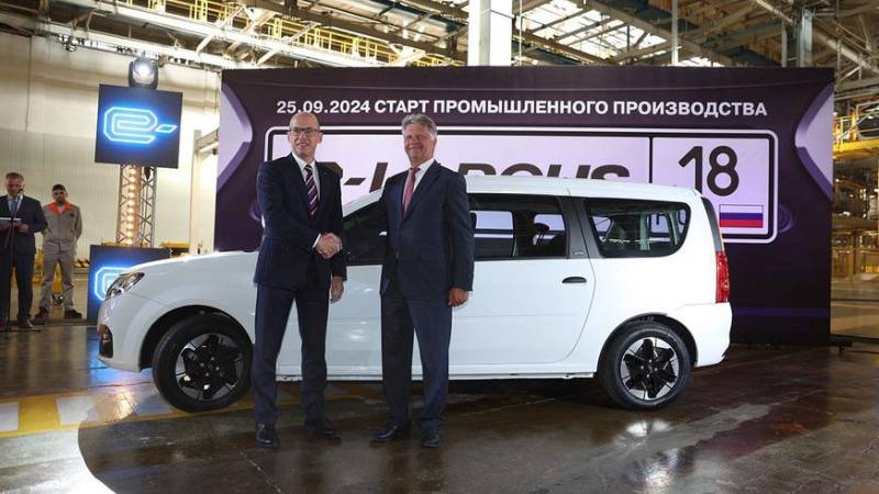 Электрический Largus стал самой дорогой современной Lada