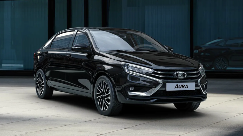 Lada Aura: тиснёная кожа и накладки с гравировкой