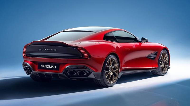 Новый флагман Aston Martin стал самым мощным в истории