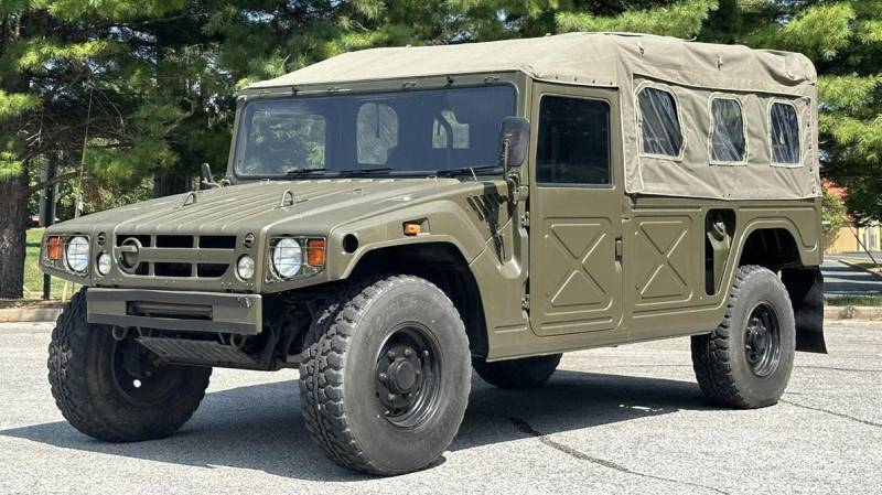 Военный Toyota Mega Cruiser пустят с молотка в США