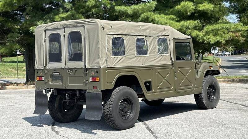 Военный Toyota Mega Cruiser пустят с молотка в США