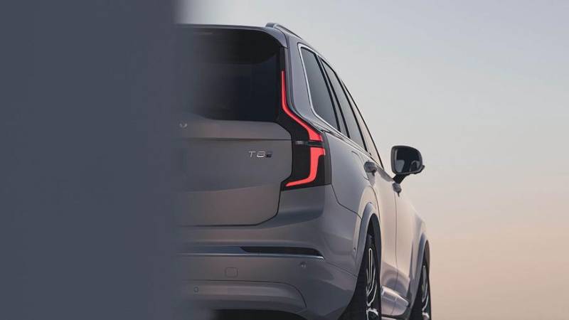 Volvo обновила кроссовер XC90 во второй раз