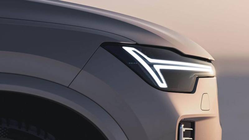 Volvo обновила кроссовер XC90 во второй раз