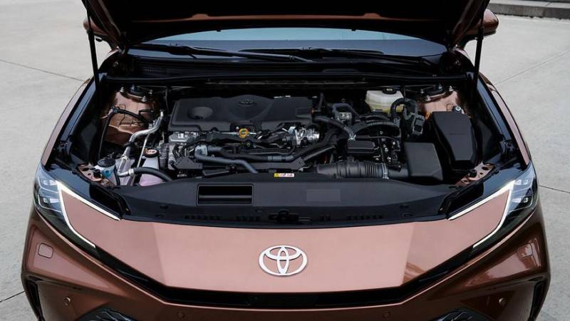 Официальная Toyota Camry 80 в Казахстане: сколько стоит?