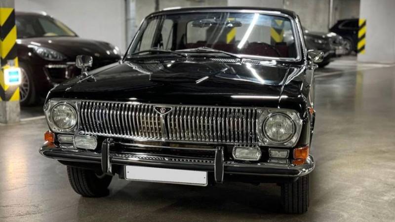 В Екатеринбурге продаётся заводской ГАЗ-24 с V8 и автоматом