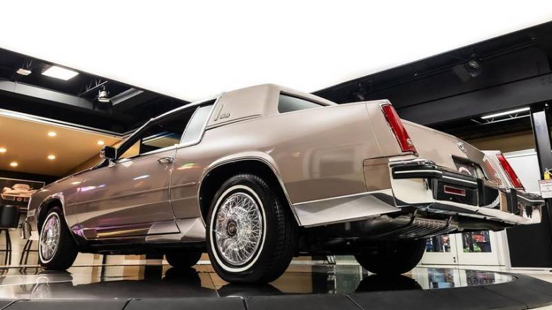 Cорокалетний Cadillac Eldorado с мизерным пробегом выставлен на продажу