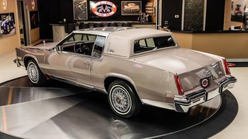 Cорокалетний Cadillac Eldorado с мизерным пробегом выставлен на продажу