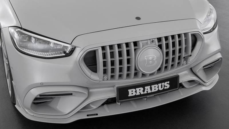 Монохромный Mercedes-Benz S-класса от Brabus: тысяча гибридных «лошадей»