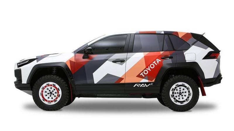 Toyota намекнула на экстремальную версию нового RAV4