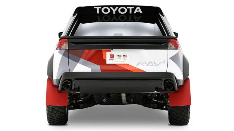 Toyota намекнула на экстремальную версию нового RAV4