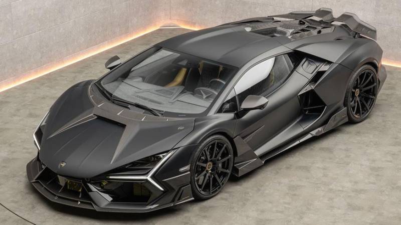 Плюс 55 сил и много карбона. В Mansory доработали Lamborghini Revuelto