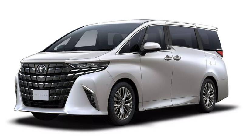 Toyota Alphard стал четырёхместным плагин-гибридом